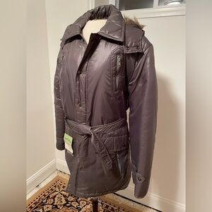 Men’s Belted Gray Winter Coat Medium